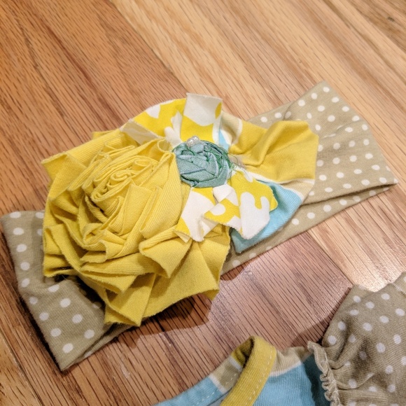 💥 SOLD 💥Persnickety Bundle- 6 piece - Picture 5 of 8